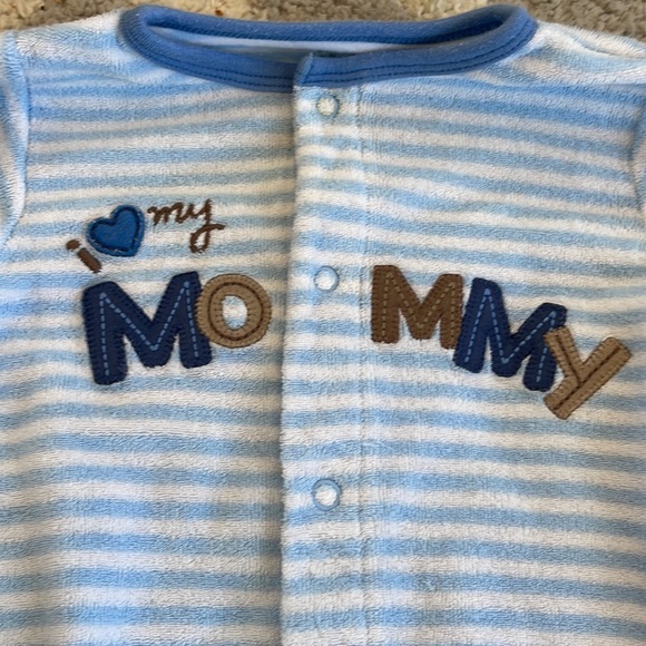 Carters infant boys sleeper ~ size 9 months - Picture 2 of 3